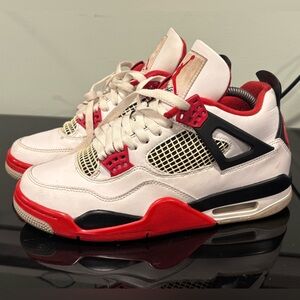 listing-status-banner